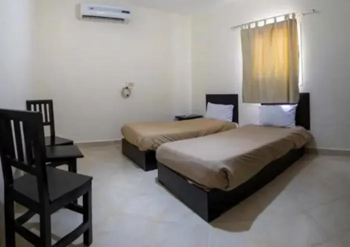 مجهز 6 افراد قرية الحياة بالعين السخنه Apartment